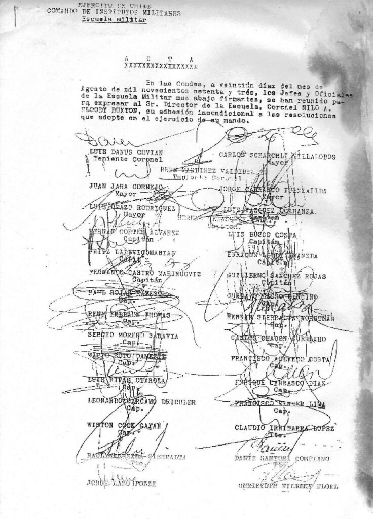 thumbnail of Acta de oficiales  golpistas